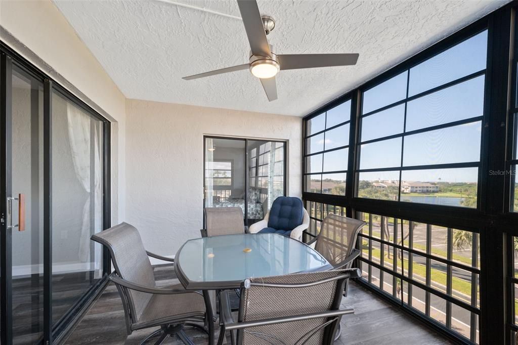 For Sale: $235,000 (2 beds, 2 baths, 1130 Square Feet)