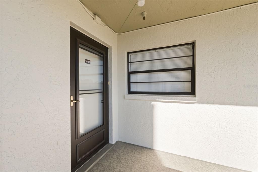 For Sale: $235,000 (2 beds, 2 baths, 1130 Square Feet)