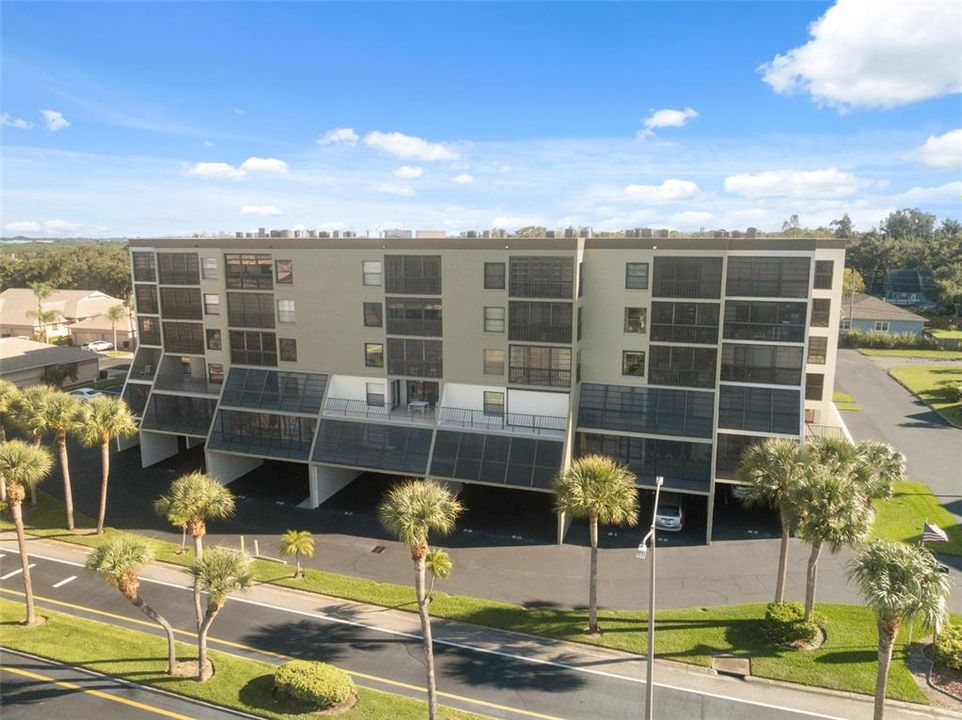 For Sale: $235,000 (2 beds, 2 baths, 1130 Square Feet)