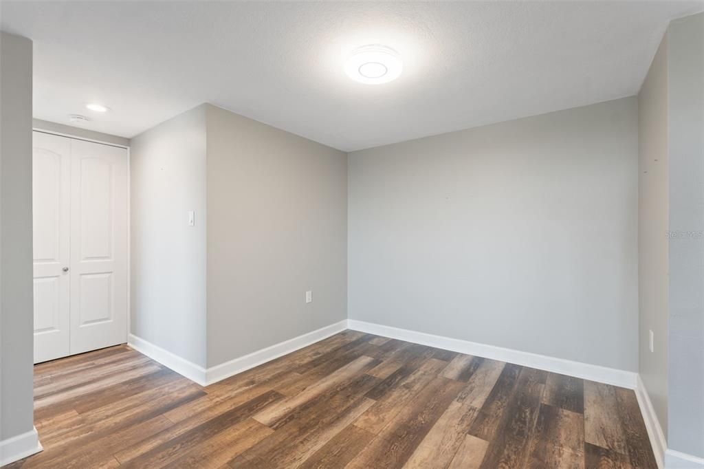 For Sale: $235,000 (2 beds, 2 baths, 1130 Square Feet)