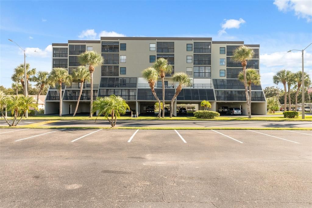 For Sale: $235,000 (2 beds, 2 baths, 1130 Square Feet)