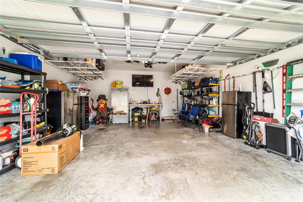 待售: $335,500 (4 贝兹, 3 浴室, 1987 平方英尺)