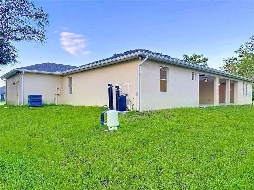 For Sale: $710,000 (4 beds, 3 baths, 2927 Square Feet)