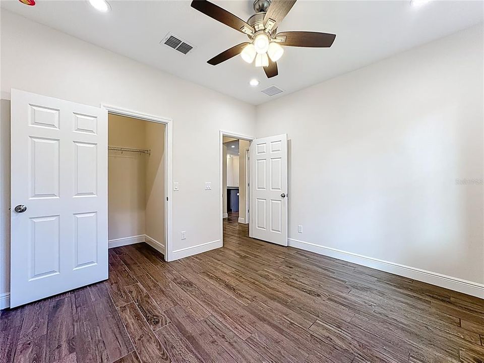 For Sale: $710,000 (4 beds, 3 baths, 2927 Square Feet)