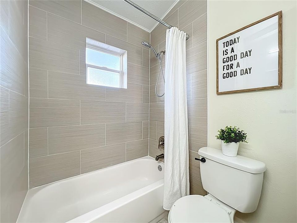 For Sale: $575,000 (4 beds, 2 baths, 2000 Square Feet)