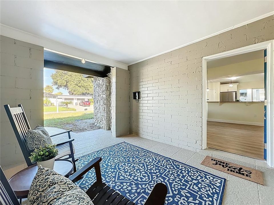 For Sale: $575,000 (4 beds, 2 baths, 2000 Square Feet)