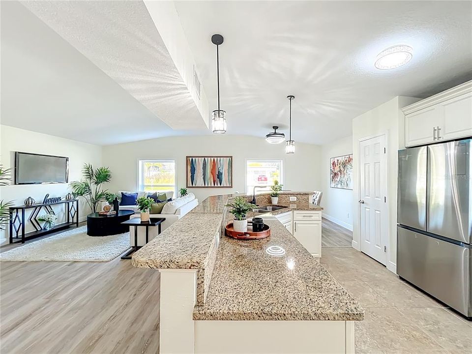 For Sale: $575,000 (4 beds, 2 baths, 2000 Square Feet)