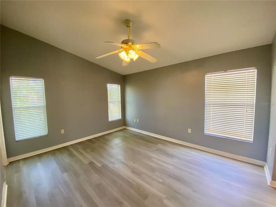 En Venta: $242,000 (2 camas, 2 baños, 1385 Pies cuadrados)