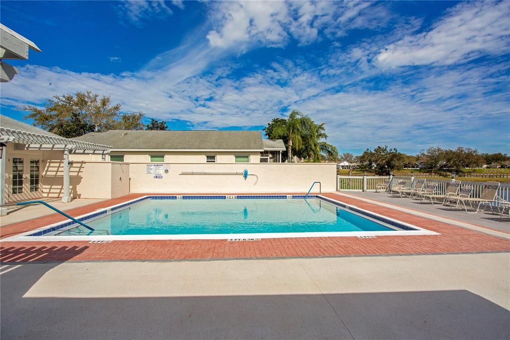 En Venta: $242,000 (2 camas, 2 baños, 1385 Pies cuadrados)