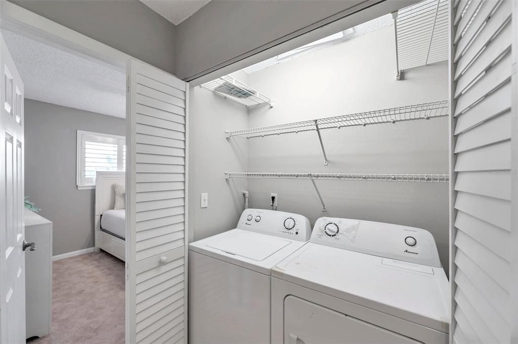 出租: $2,000 (2 贝兹, 2 浴室, 1260 平方英尺)