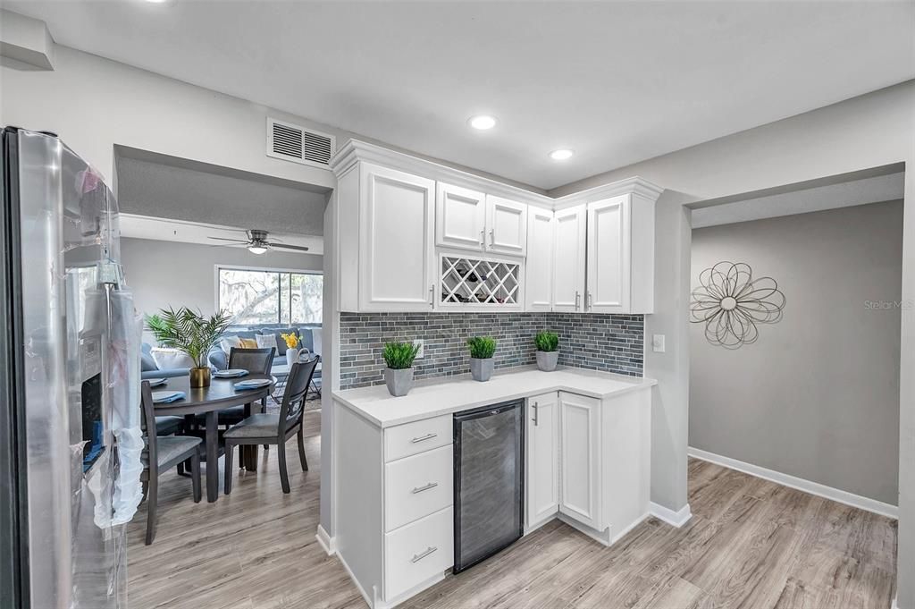 出租: $2,000 (2 贝兹, 2 浴室, 1260 平方英尺)