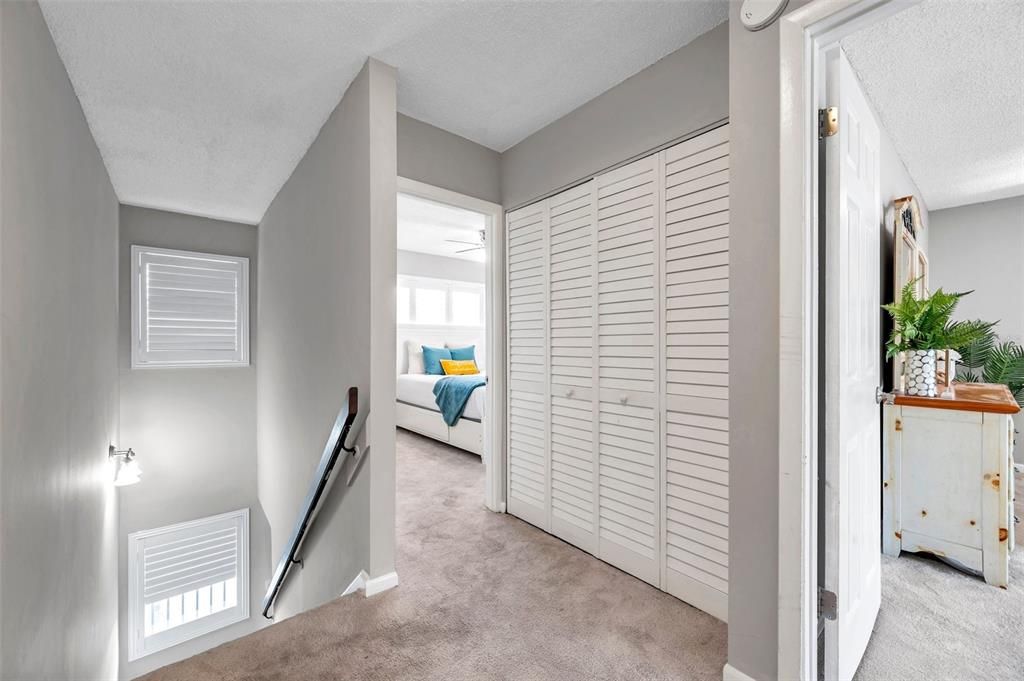 出租: $2,000 (2 贝兹, 2 浴室, 1260 平方英尺)