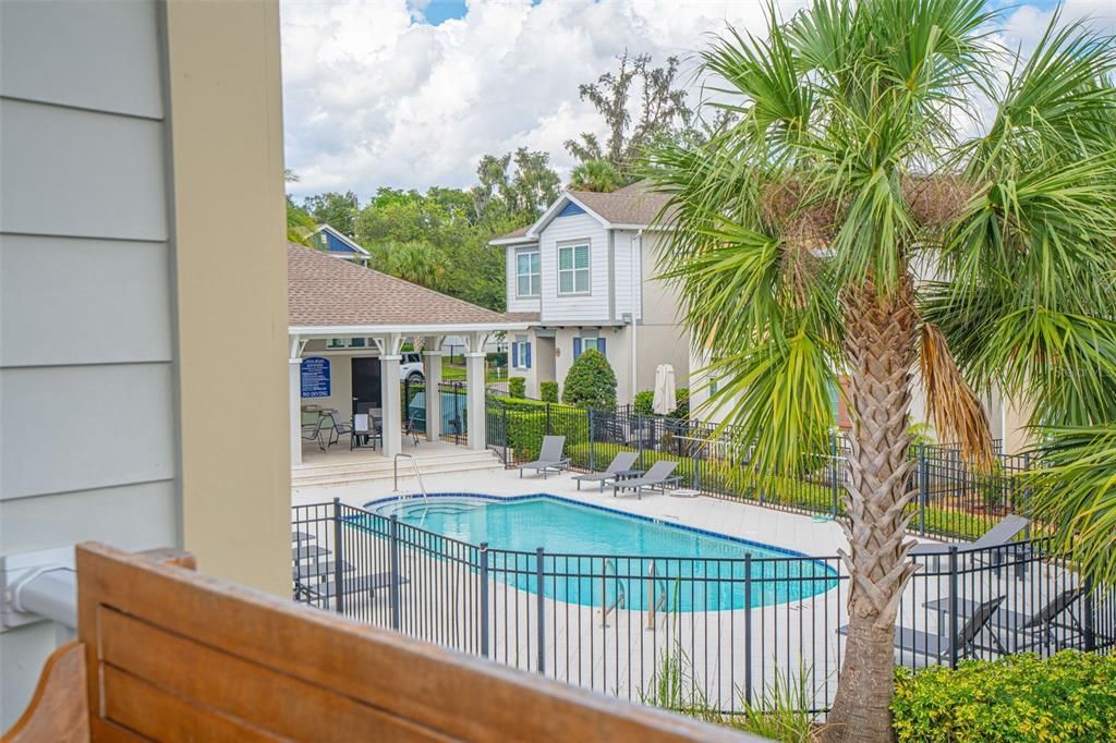 Под контрактом: $375,000 (3 спален, 2 ванн, 1603 Квадратных фут)