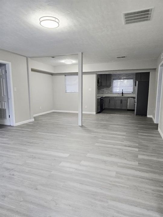 Active With Contract: $266,000 (4 beds, 2 baths, 1446 Square Feet)