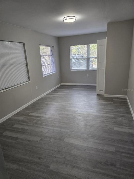 Active With Contract: $266,000 (4 beds, 2 baths, 1446 Square Feet)