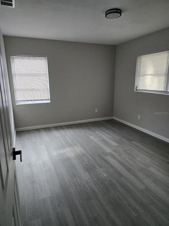 Active With Contract: $266,000 (4 beds, 2 baths, 1446 Square Feet)