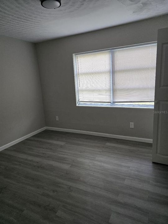 Active With Contract: $266,000 (4 beds, 2 baths, 1446 Square Feet)