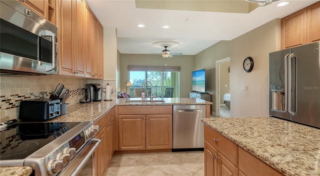 В аренду: $10,000 (3 спален, 2 ванн, 2467 Квадратных фут)