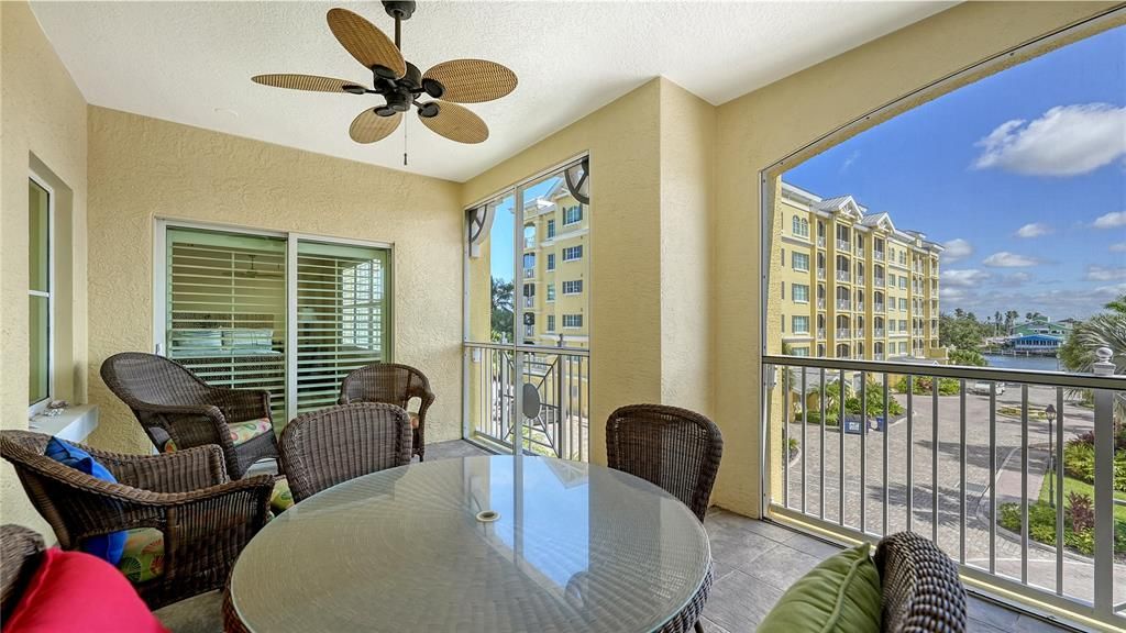 В аренду: $10,000 (3 спален, 2 ванн, 2467 Квадратных фут)