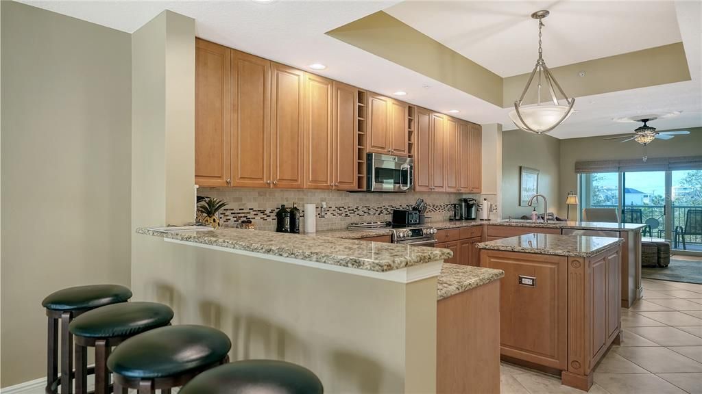 В аренду: $10,000 (3 спален, 2 ванн, 2467 Квадратных фут)