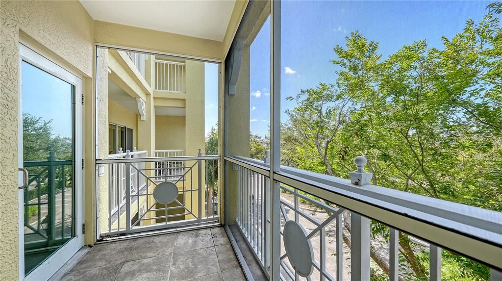 В аренду: $10,000 (3 спален, 2 ванн, 2467 Квадратных фут)