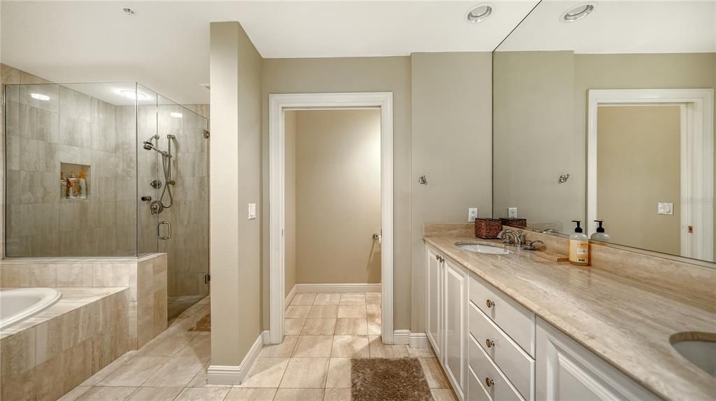 В аренду: $10,000 (3 спален, 2 ванн, 2467 Квадратных фут)