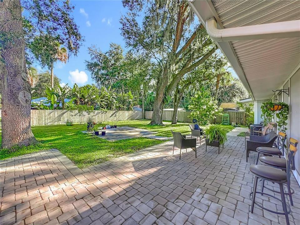 待售: $250,000 (2 贝兹, 2 浴室, 864 平方英尺)