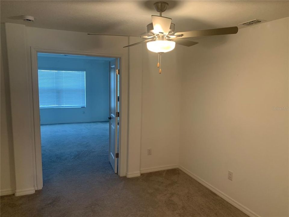 На продажу: $255,000 (3 спален, 2 ванн, 1787 Квадратных фут)