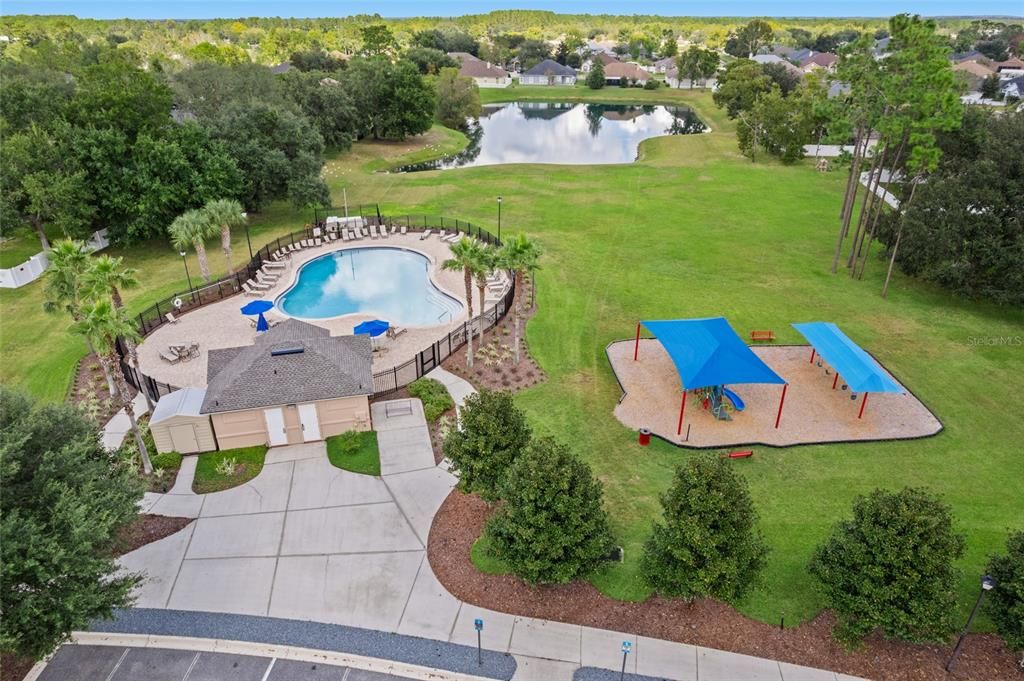 For Sale: $409,900 (4 beds, 3 baths, 2400 Square Feet)