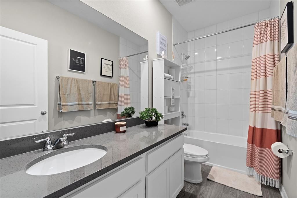 Active With Contract: $365,000 (3 beds, 2 baths, 2024 Square Feet)