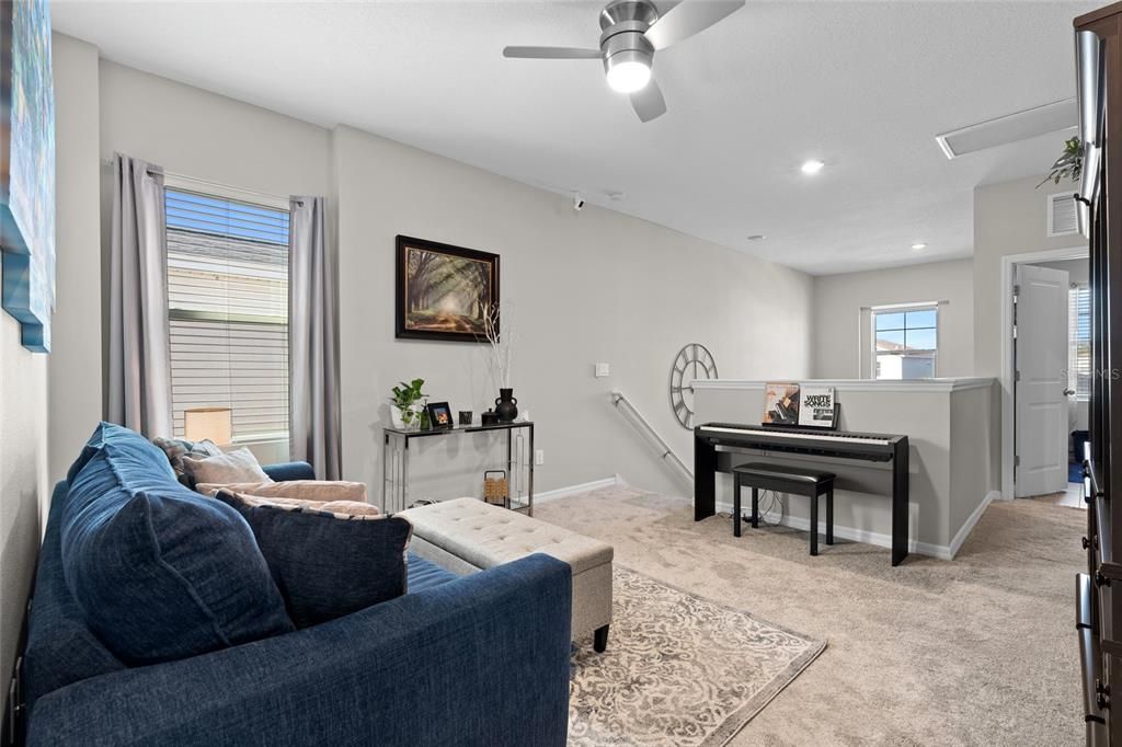 Active With Contract: $365,000 (3 beds, 2 baths, 2024 Square Feet)