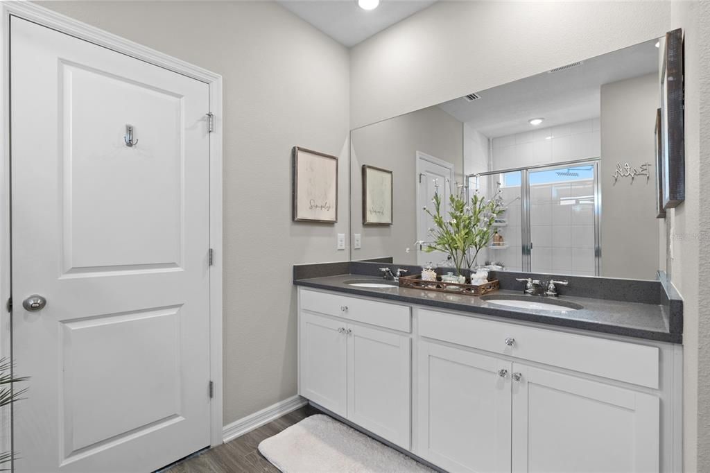 Active With Contract: $365,000 (3 beds, 2 baths, 2024 Square Feet)