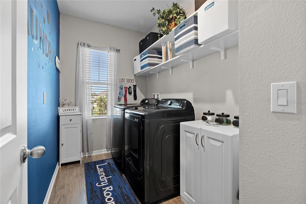 Active With Contract: $365,000 (3 beds, 2 baths, 2024 Square Feet)