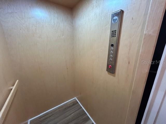 For Rent: $2,000 (3 beds, 2 baths, 1652 Square Feet)