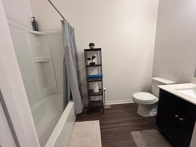 For Rent: $2,000 (3 beds, 2 baths, 1652 Square Feet)