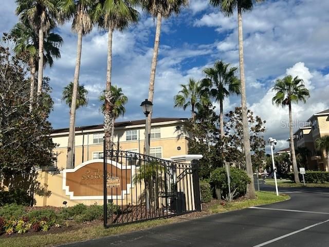 For Rent: $2,000 (3 beds, 2 baths, 1652 Square Feet)