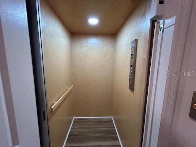 For Rent: $2,000 (3 beds, 2 baths, 1652 Square Feet)