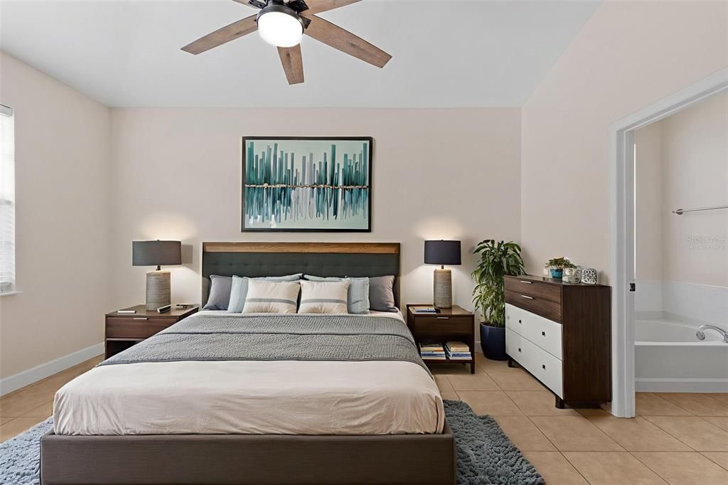 Active With Contract: $450,000 (3 beds, 2 baths, 1992 Square Feet)