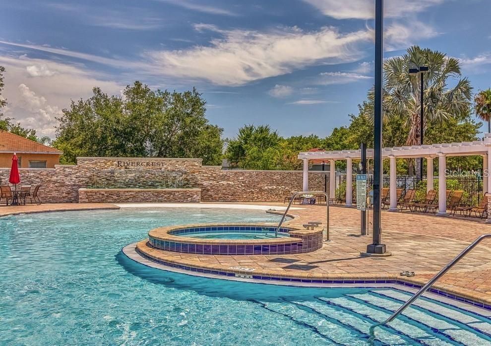 Active With Contract: $450,000 (3 beds, 2 baths, 1992 Square Feet)