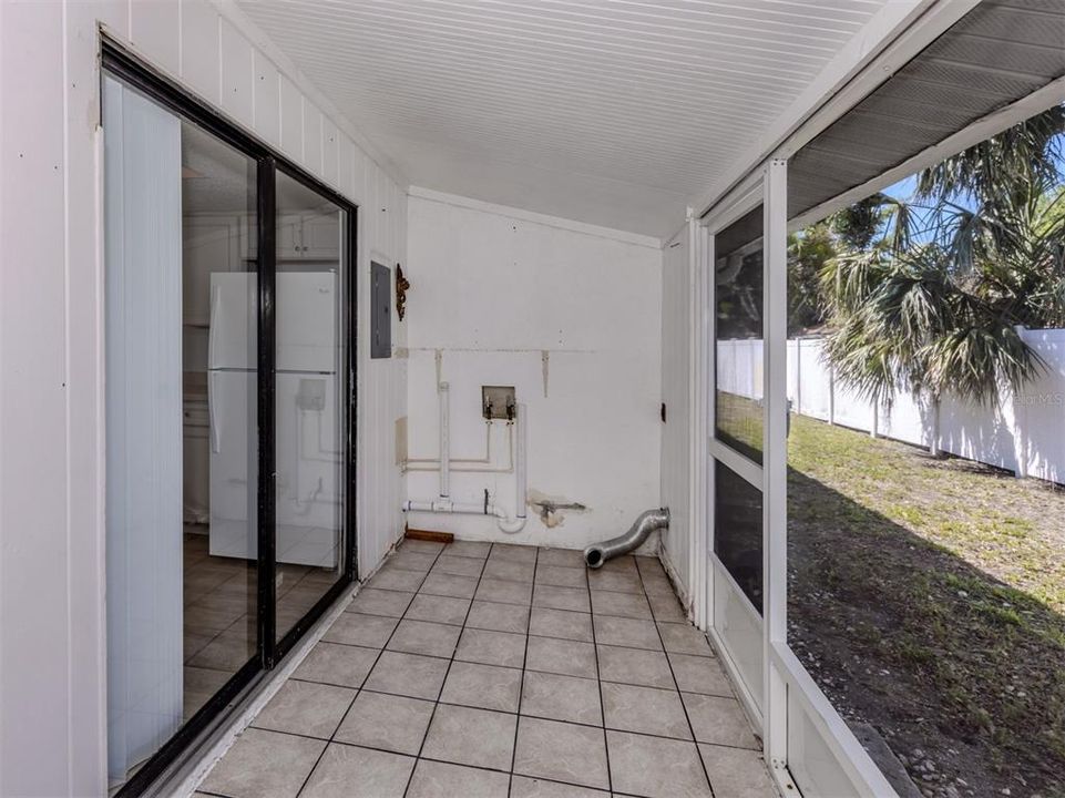 En Renta: $1,650 (2 camas, 1 baños, 900 Pies cuadrados)