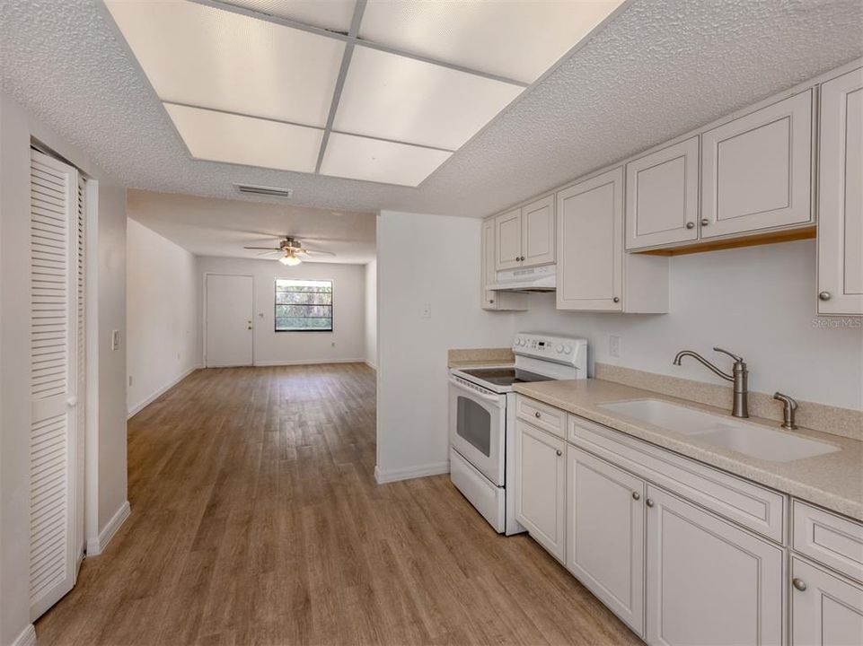 En Renta: $1,650 (2 camas, 1 baños, 900 Pies cuadrados)