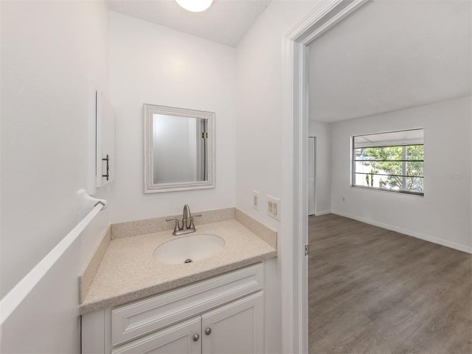 En Renta: $1,650 (2 camas, 1 baños, 900 Pies cuadrados)