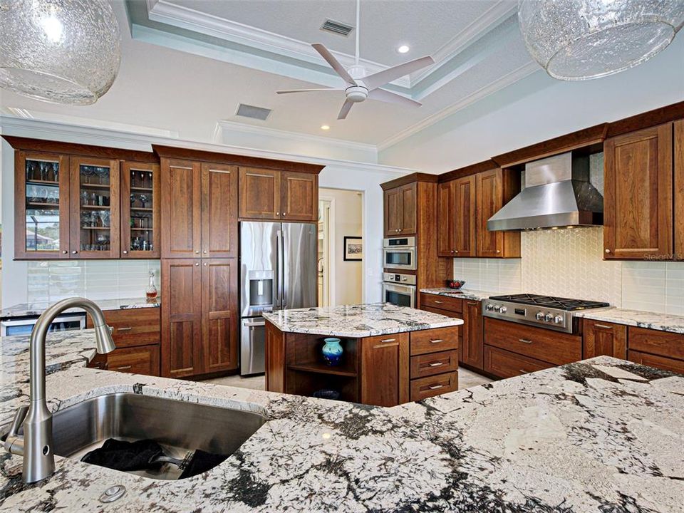 待售: $1,350,000 (3 贝兹, 3 浴室, 3186 平方英尺)