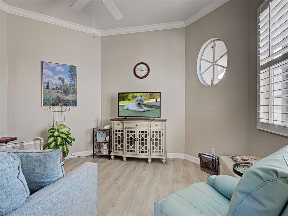 待售: $435,000 (2 贝兹, 2 浴室, 1665 平方英尺)