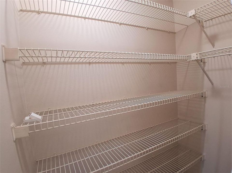 出租: $1,340 (1 贝兹, 1 浴室, 616 平方英尺)