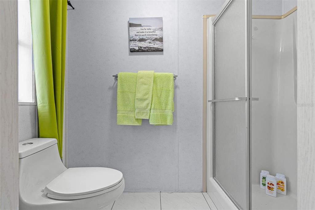 На продажу: $565,000 (4 спален, 2 ванн, 1632 Квадратных фут)