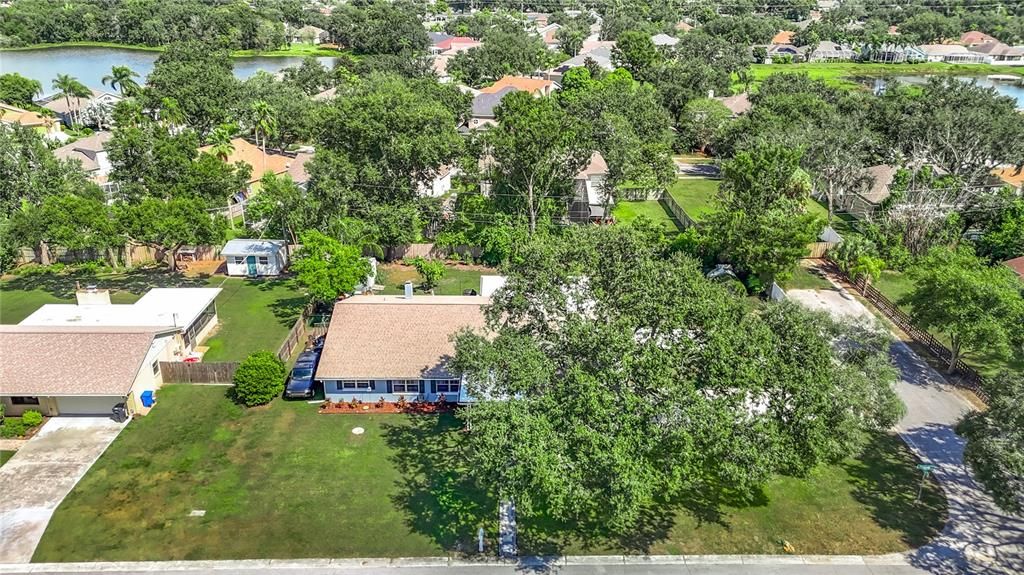 合同活跃: $514,900 (4 贝兹, 2 浴室, 2950 平方英尺)