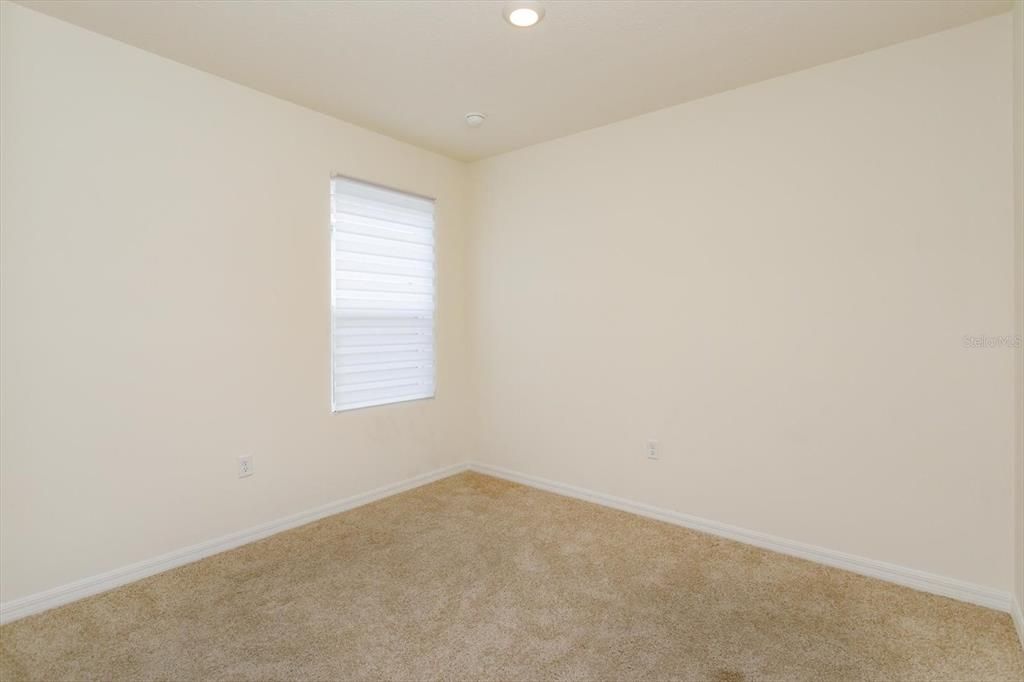 Active With Contract: $2,000 (3 beds, 2 baths, 1516 Square Feet)