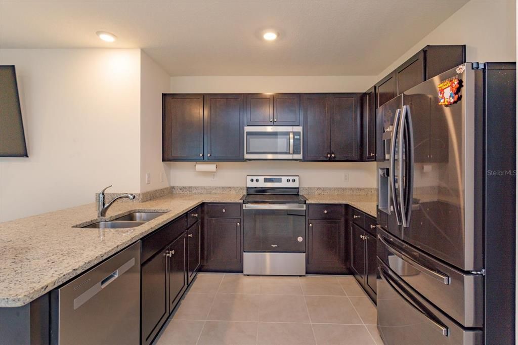 Active With Contract: $2,000 (3 beds, 2 baths, 1516 Square Feet)