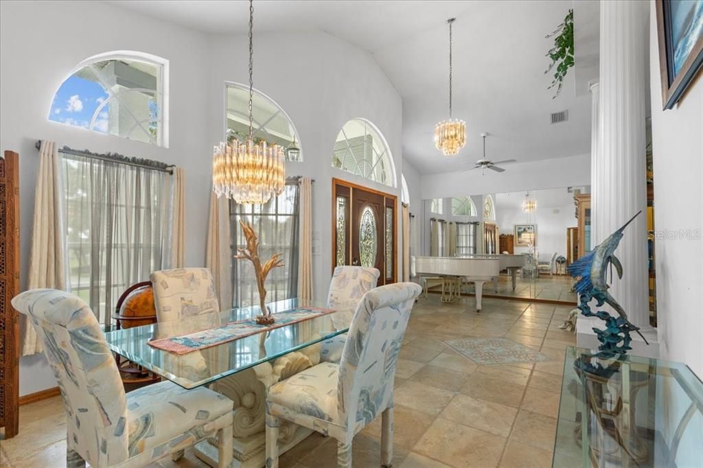 For Sale: $410,000 (3 beds, 2 baths, 2368 Square Feet)